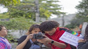 Alunos de Camaçari participam de mostra de cinema na França