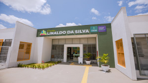 Profissionais da Creche Linaldo da Silva passam por formação continuada