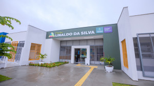 Prefeito visita Creche Linaldo da Silva e acompanha início do atendimento em tempo integral