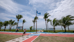 Camaçari ganha consecutivamente o selo Bandeira Azul em Guarajuba e Itacimirim