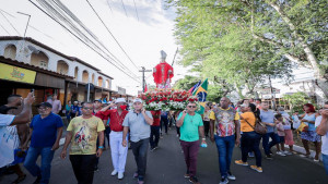 Prefeito participa da festividade de São Thomaz de Cantuária