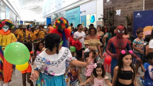 Centro Educacional Fonte do Saber realiza bailinho no Boulevard Shopping Camaçari nesta quinta