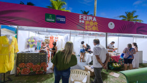 Feira Pôr do Sol anima mais um fim de semana em Arembepe e Guarajuba