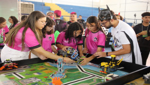 Equipe da Escola SESI Candeias é grande vencedora do Torneio First  LEGO League