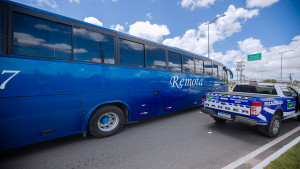 Prefeitura mantém transporte universitário com oferta de 72 roteiros