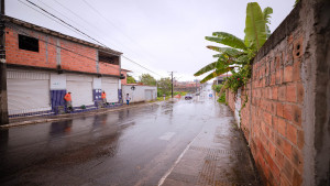 Rua Acácia Vermelha será bloqueada parcialmente para obras