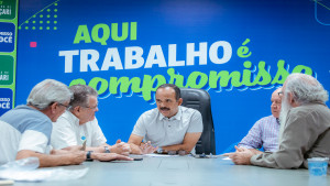 Elinaldo recebe entidade ambientalista e garante apoio pela preservação do Rio Joanes