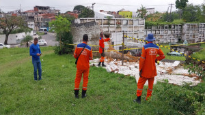 Prefeitura vai recompor muro do Cemitério da Gleba C