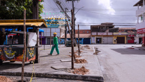 Ambulantes da Praça da Gleba E são realocados e mantém suas atividades comerciais