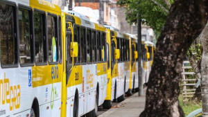 Rodoviários vão atrasar saída de coletivos para realização de assembleia nesta quinta-feira (26)