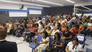 Vereadores acompanham audiência pública para avaliação das metas do Plano Municipal da Educação