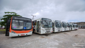 30 novos ônibus elétricos vão renovar a frota em Camaçari