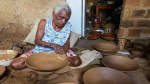 MARAGOGIPE: morre aos 104 anos ceramista e sambadora Dona Cadu