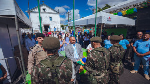 Desfile cívico celebra tradições e reúne autoridades em Vila de Abrantes