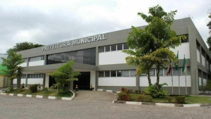 Prefeitura de Mata de São João antecipa salário de outubro