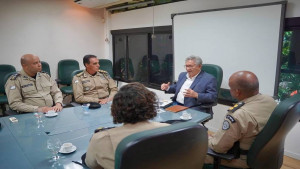 Prefeitura e Polícia Militar Alinham Estratégias para Reforçar Segurança em Camaçari