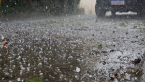 Mais de 1 milhão de pessoas chegaram a ficar sem luz pelas chuvas e granizo em SP