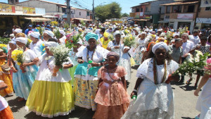 Lavagem de Barra do Pojuca: Tradição, Fé e Cultura Marcam o Início dos Festejos na Orla de Camaçari