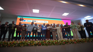 Camaçari recebe veículo para fortalecer serviços socioassistenciais do Centro Pop