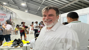 Limpec entrega kits com EPIs a catadores de recicláveis que atuarão no Camaforró 2025