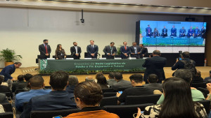 Câmara de Camaçari marca presença em evento que trata da ampliação do sinal aberto de TVs Legislativas