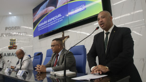 Camaçari: Câmara prestigia Sociedade Bíblica do Brasil em Sessão Especial