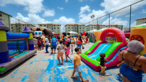 Abrace Camaçari defende o “direito de brincar” em festa regada a alegria e diversão