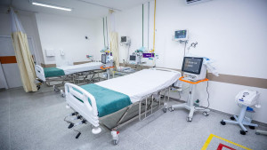 Entrega da qualificação da UPA de Arembepe amplia capacidade de atendimento na rede de urgência e emergência na orla de Camaçari