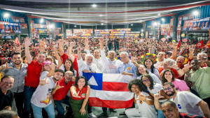 Juventude de Camaçari defende mais oportunidades e educação pública durante plenária do PGP
