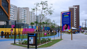 Especial Lauro 64 Anos: Prefeita Débora Regis inaugura praça João Isidório em celebração ao aniversário da cidade