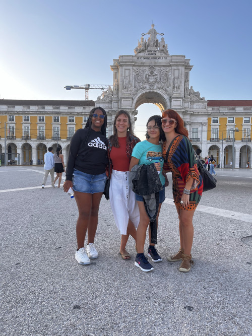 Alunos de escola pública de Camaçari vão exibir filmes produzidos durante oficinas de cinema