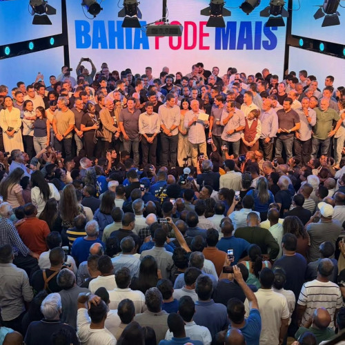 ACM Neto apresenta chapa “Unidos para Mudar a Bahia” em Feira de Santana