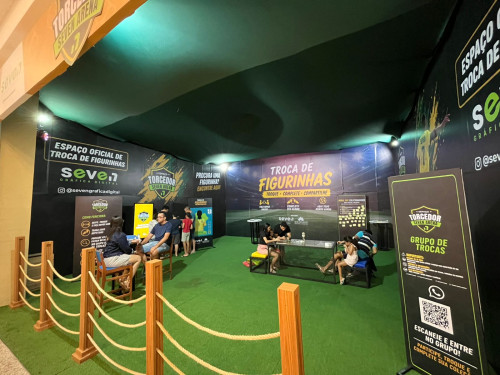 Boulevard Shopping Camaçari promove Campeonato de "Bafo" com figurinhas da Copa do Mundo FIFA