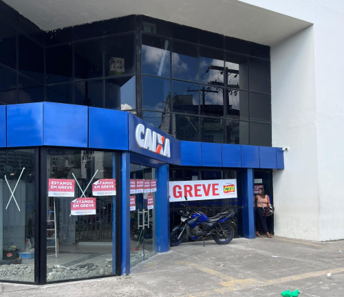 Caixa retoma atendimento parcial após decisão do TST sobre greve